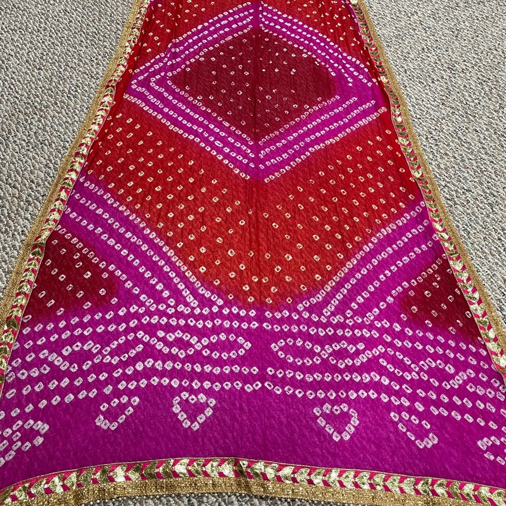 New long Indian/Pakistani all purpose dupattas
